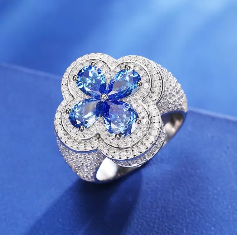 Moissanite Blue Clover Ring